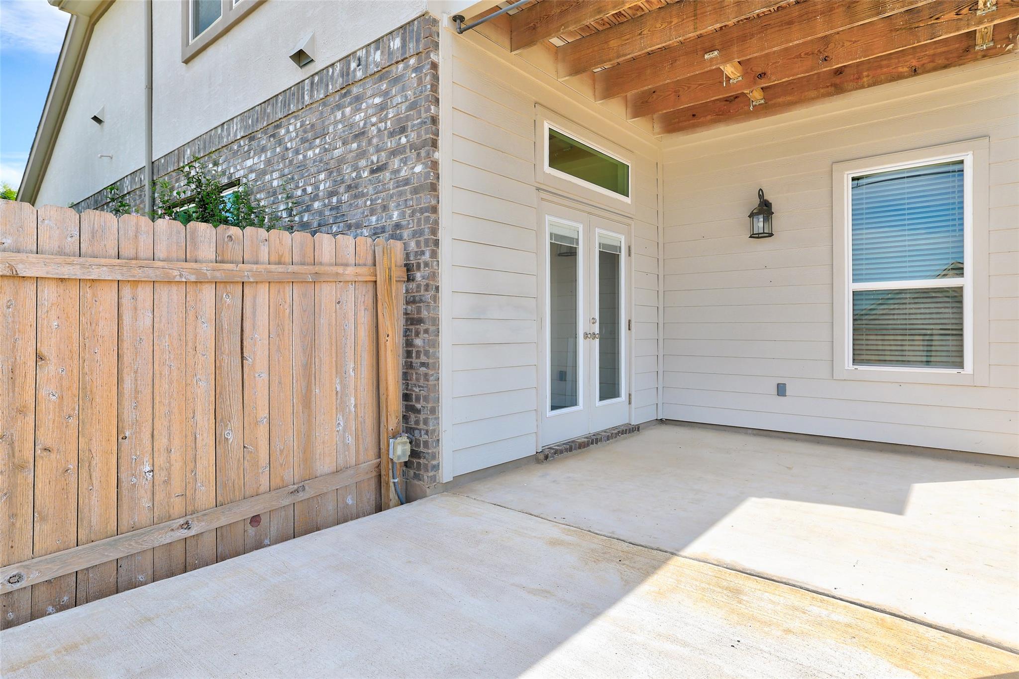 153 High Plains Dr, Georgetown, TX 78628