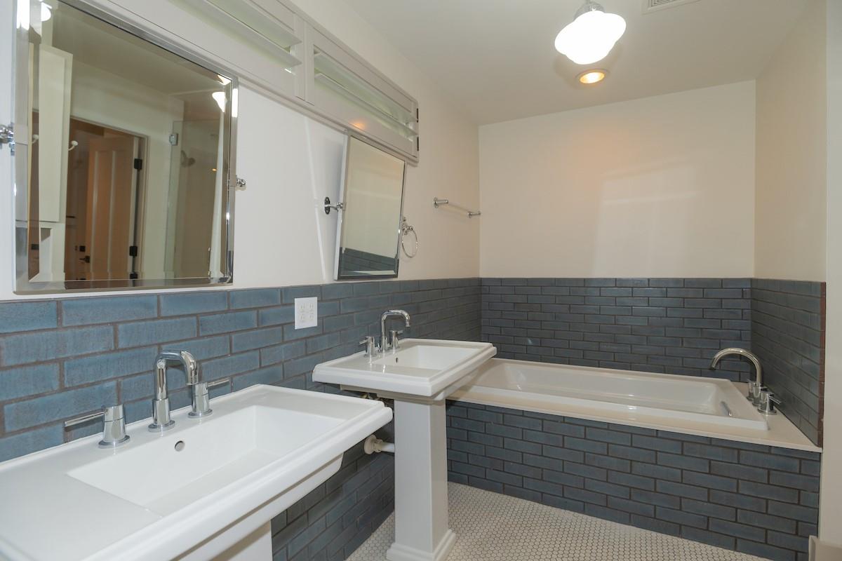 610 W Live Oak St, Austin, TX 78704