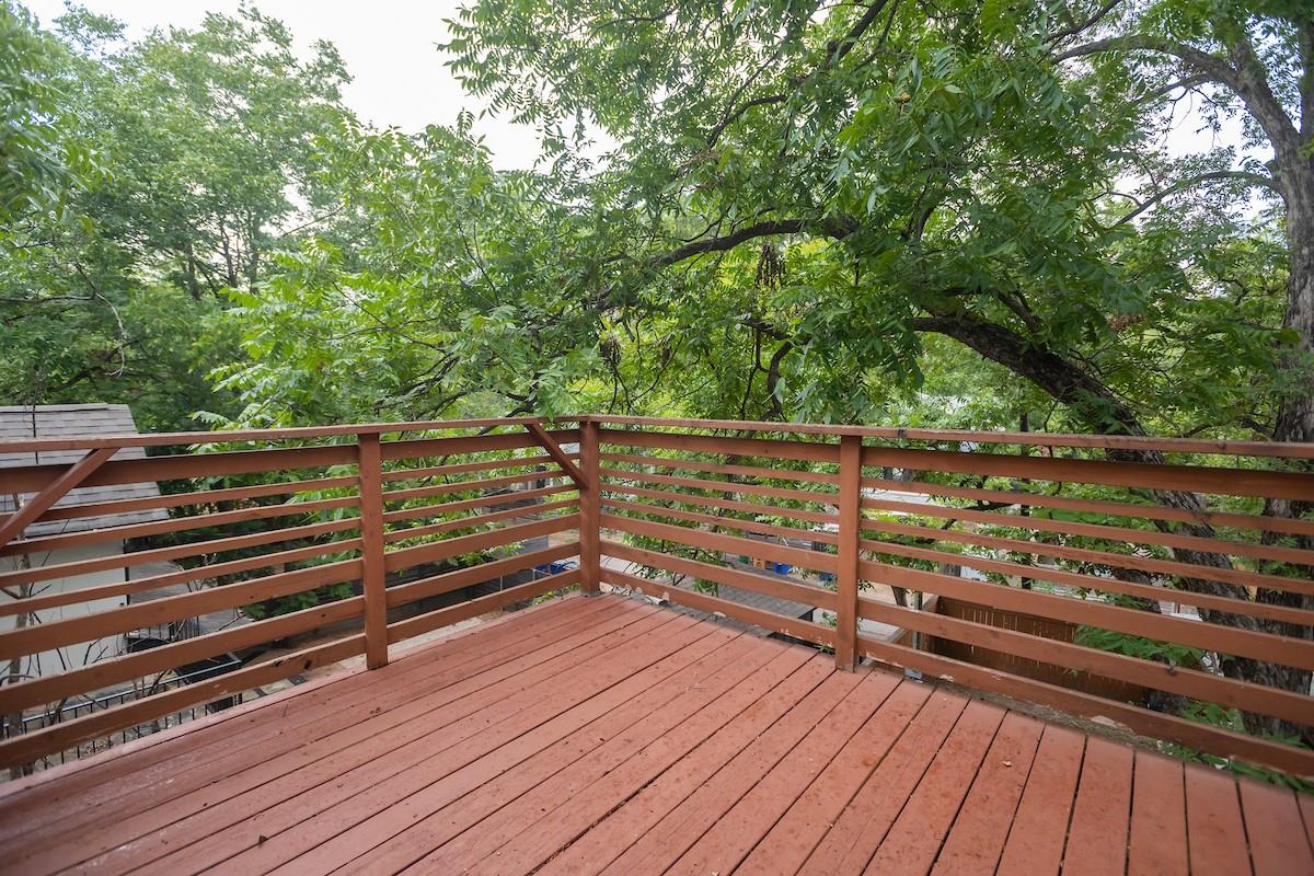 610 W Live Oak St, Austin, TX 78704