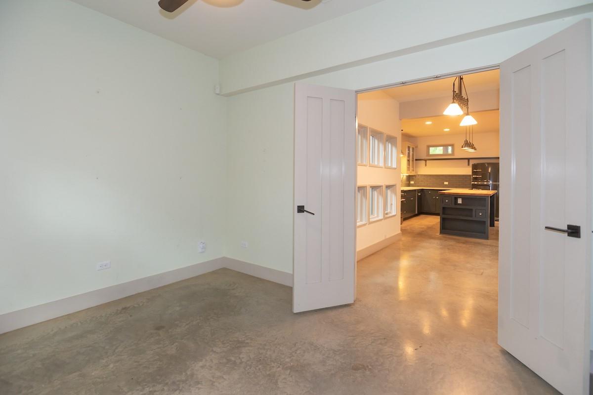 610 W Live Oak St, Austin, TX 78704