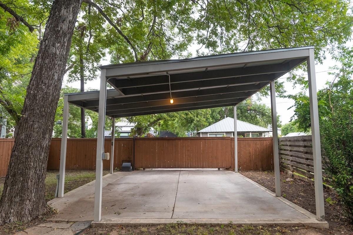 610 W Live Oak St, Austin, TX 78704