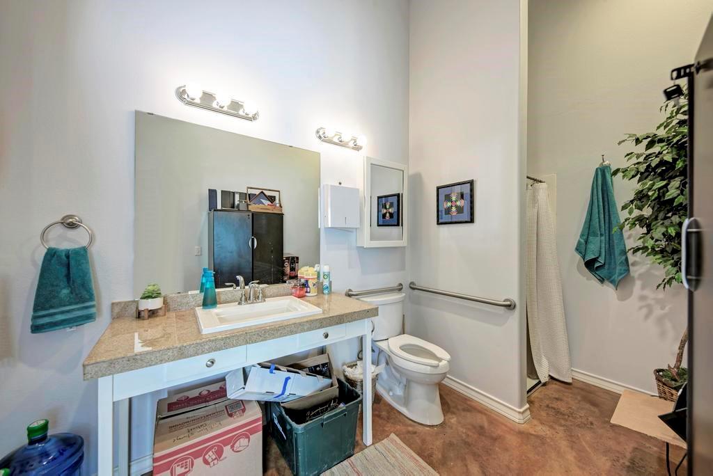 16201 Dodd St, Volente, TX 78641