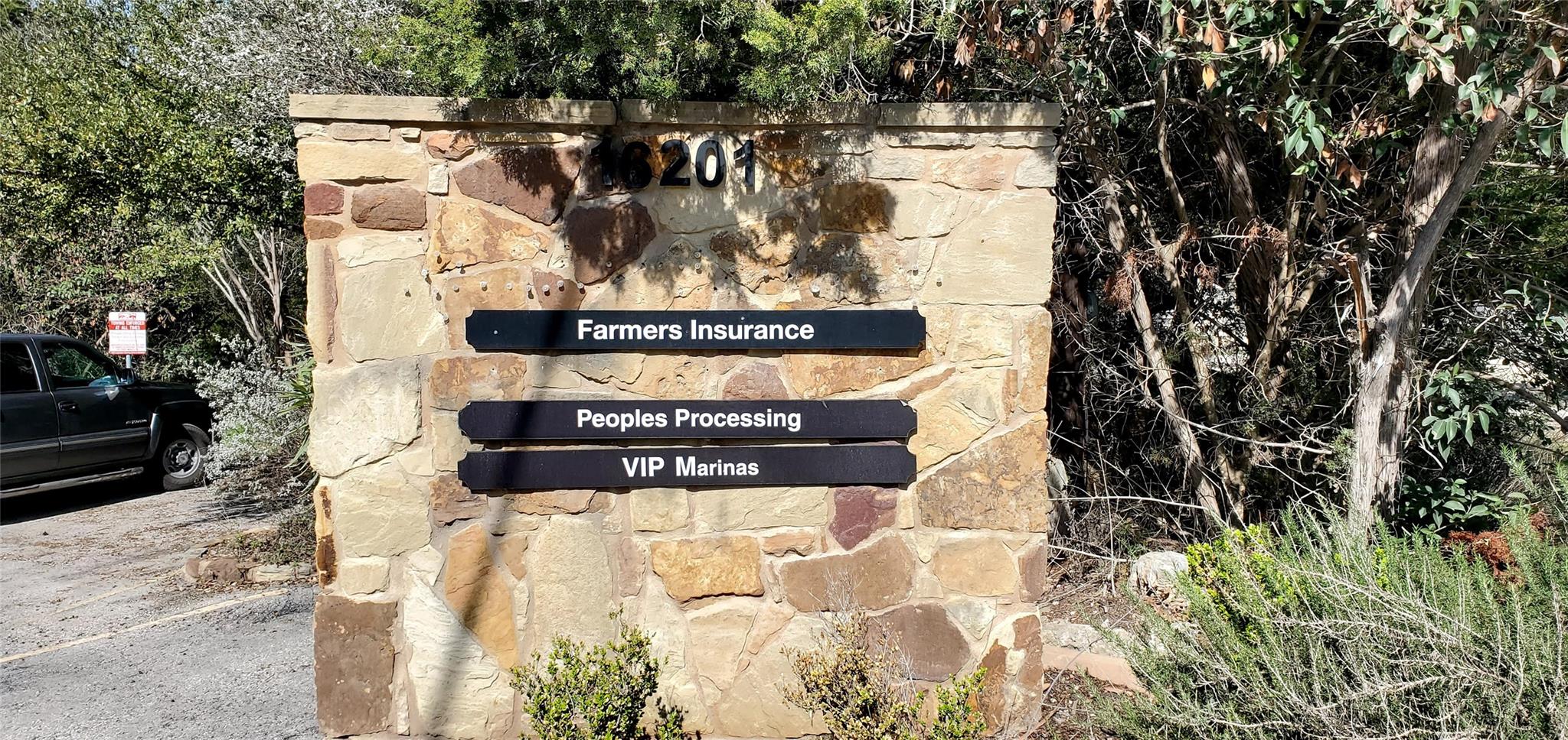 16201 Dodd St, Volente, TX 78641