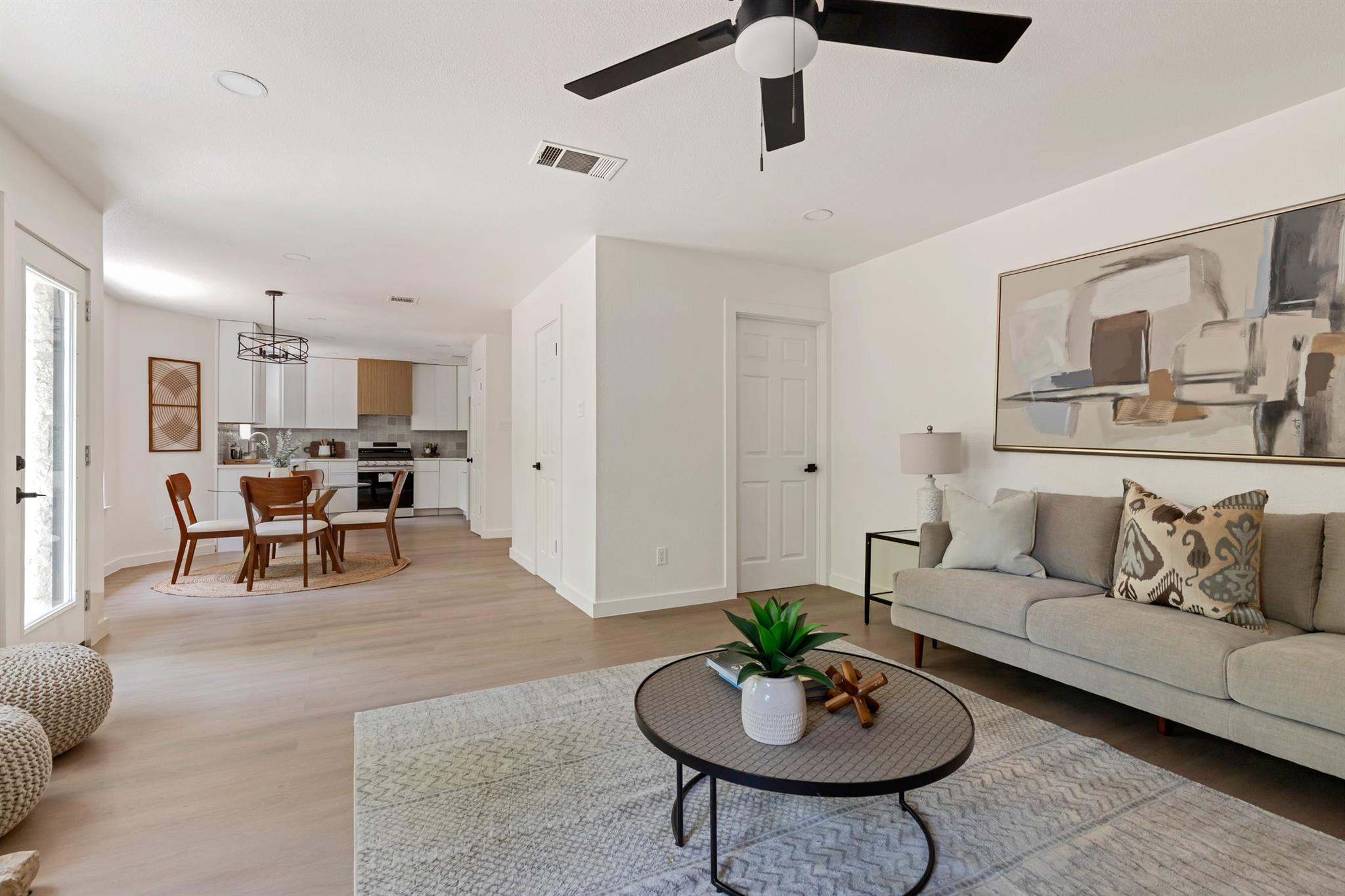 13265 Kerrville Folkway Dr, Austin, TX 78729