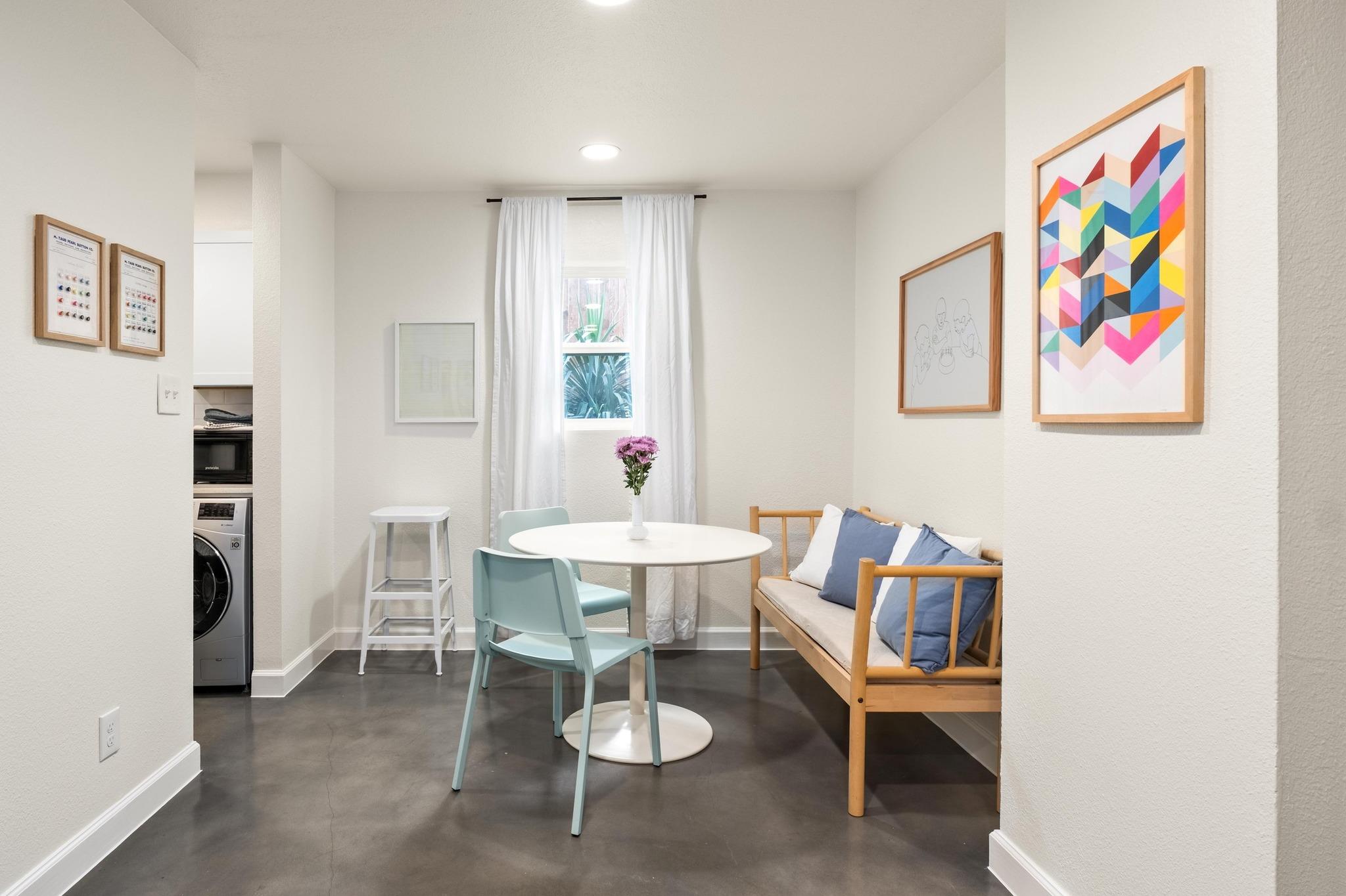 807 Blanco St # 204, Austin, TX 78703