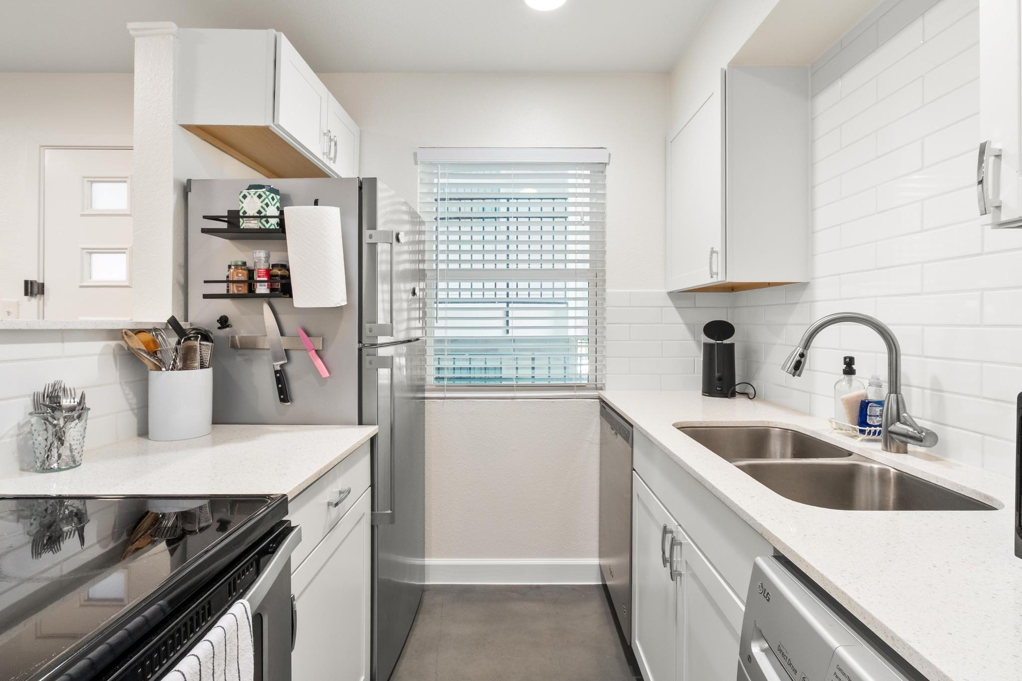 807 Blanco St # 204, Austin, TX 78703