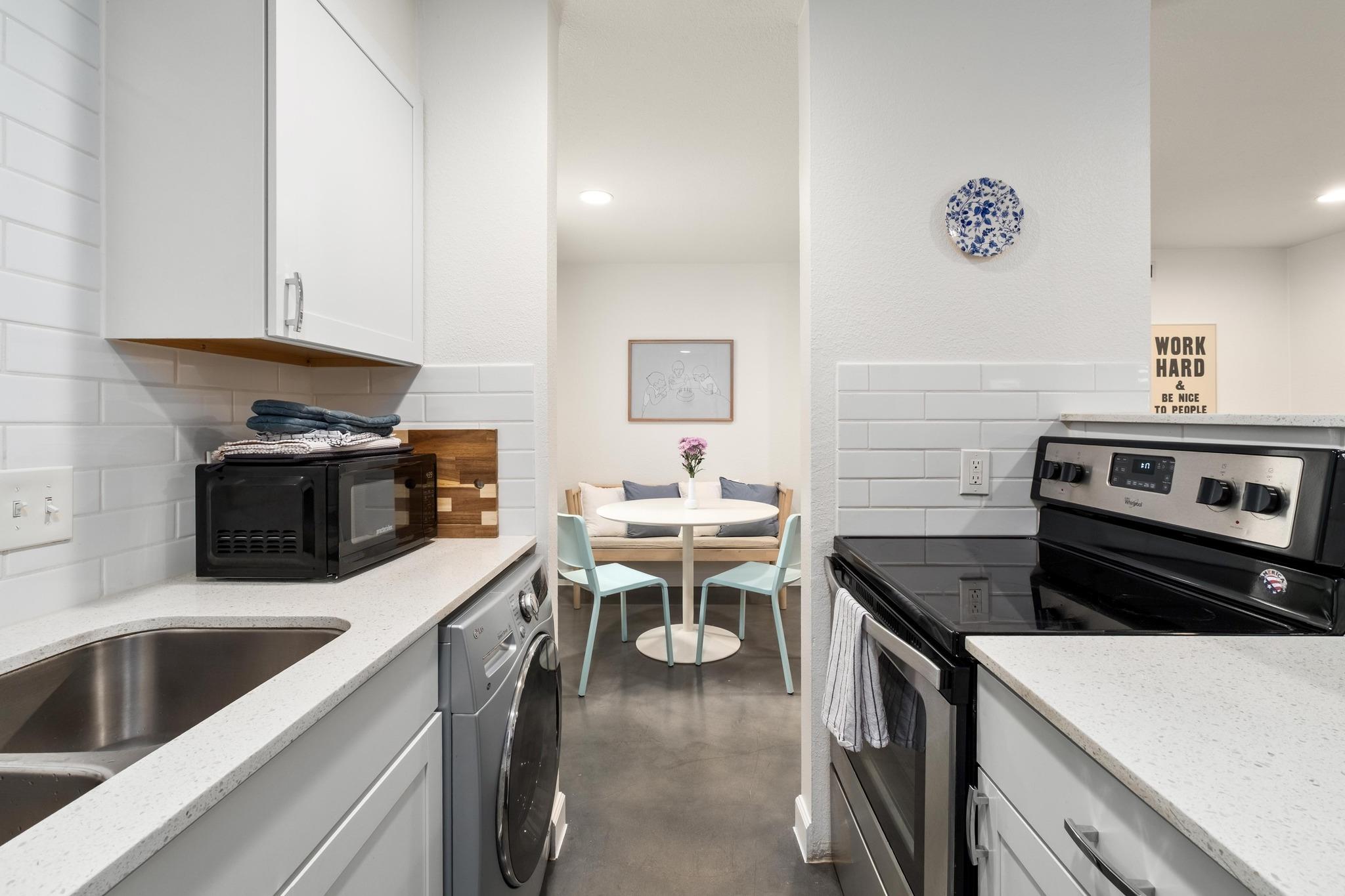 807 Blanco St # 204, Austin, TX 78703