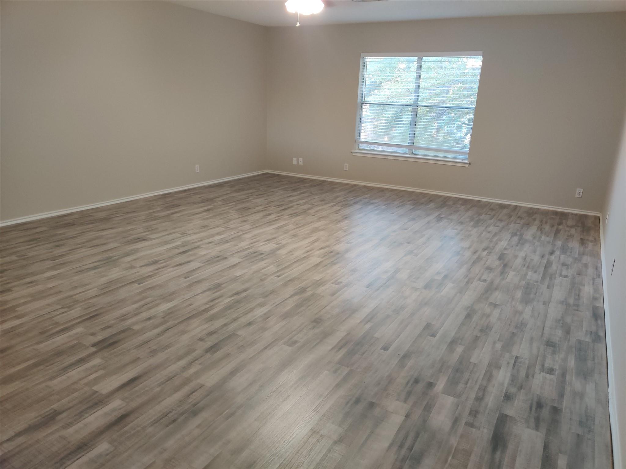 909 Lodosa Dr, Cedar Park, TX 78613