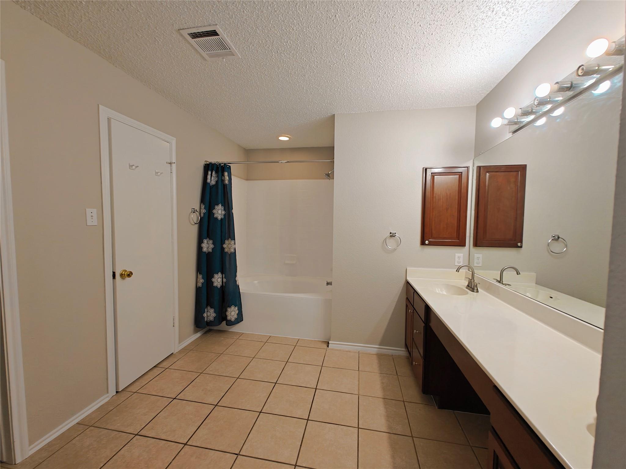 909 Lodosa Dr, Cedar Park, TX 78613