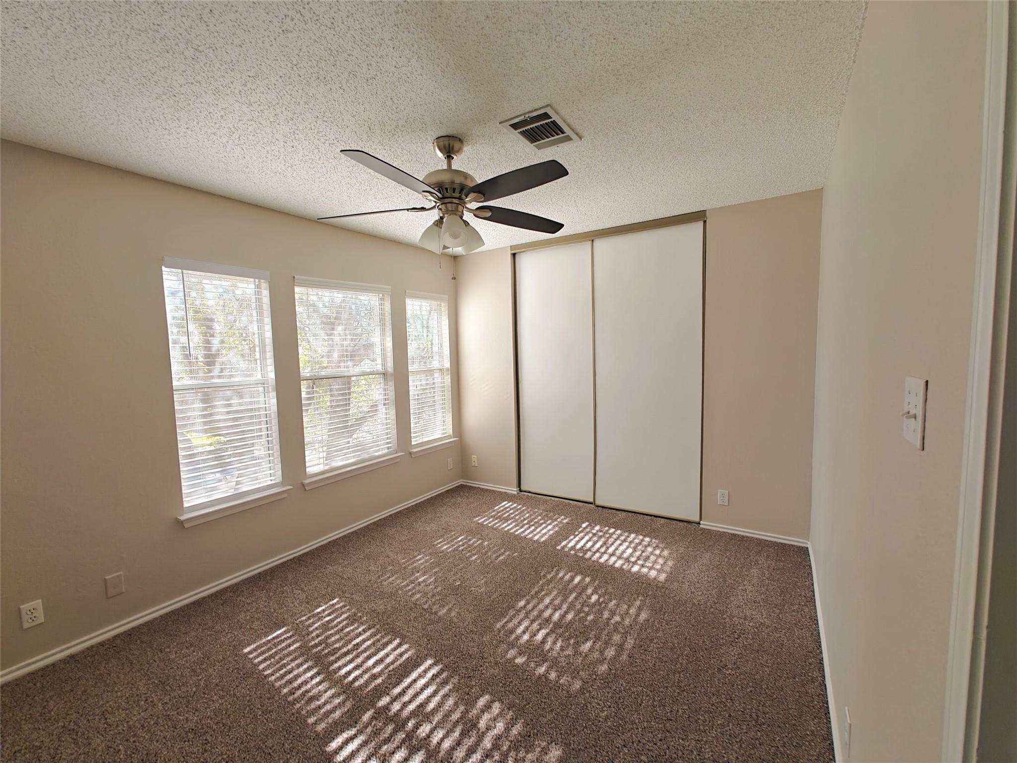 909 Lodosa Dr, Cedar Park, TX 78613