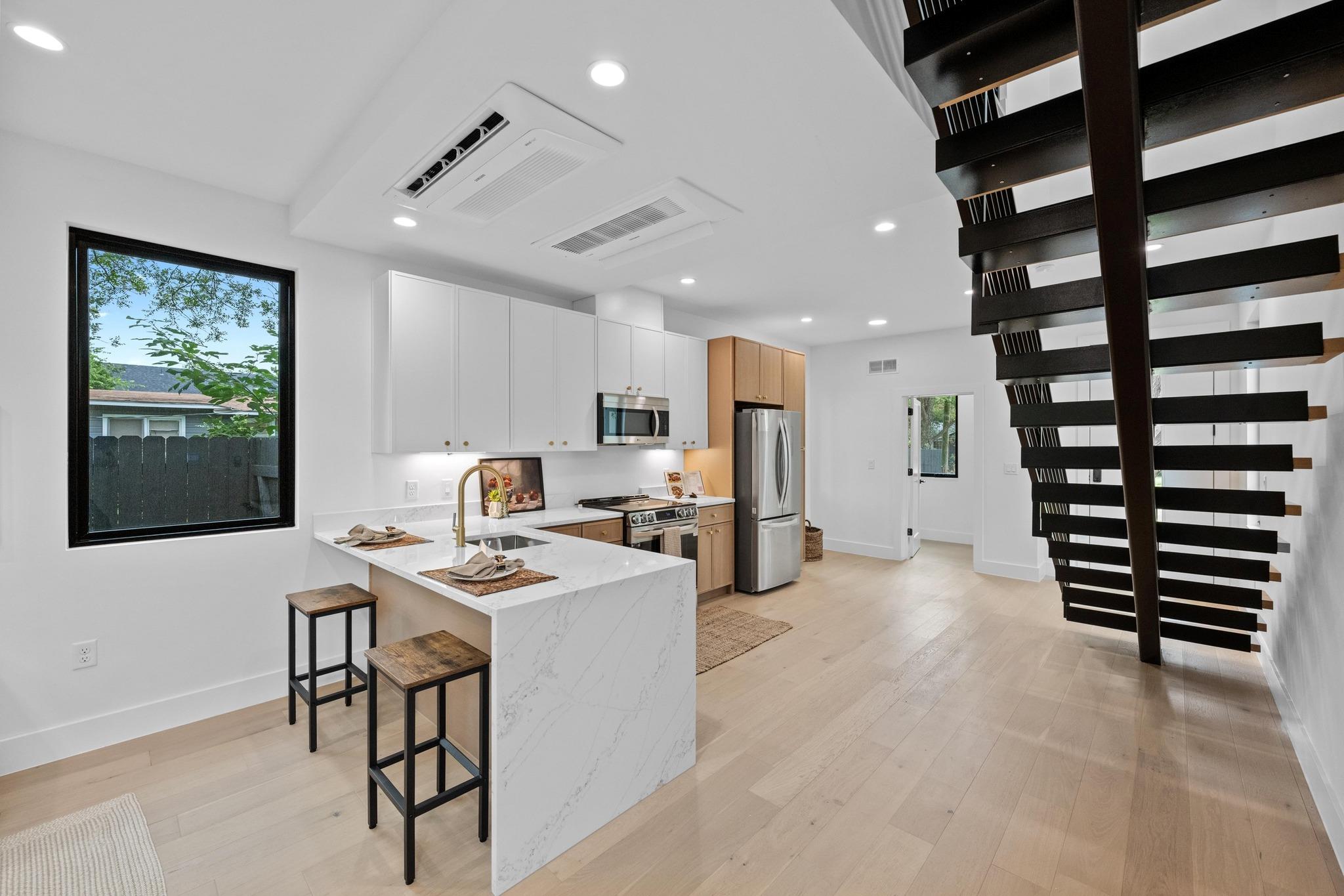 4428 Jinx Ave # 2, Austin, TX 78745