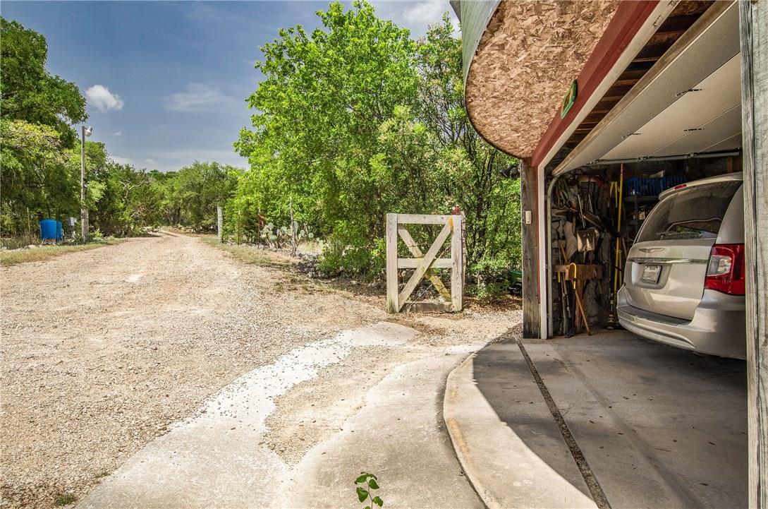 450 Oakwood Loop, San Marcos, TX 78666