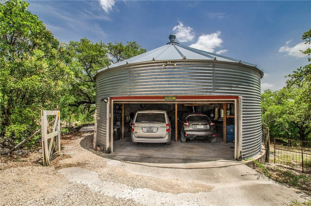 450 Oakwood Loop, San Marcos, TX 78666