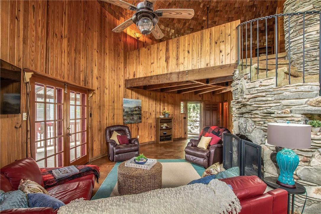 450 Oakwood Loop, San Marcos, TX 78666