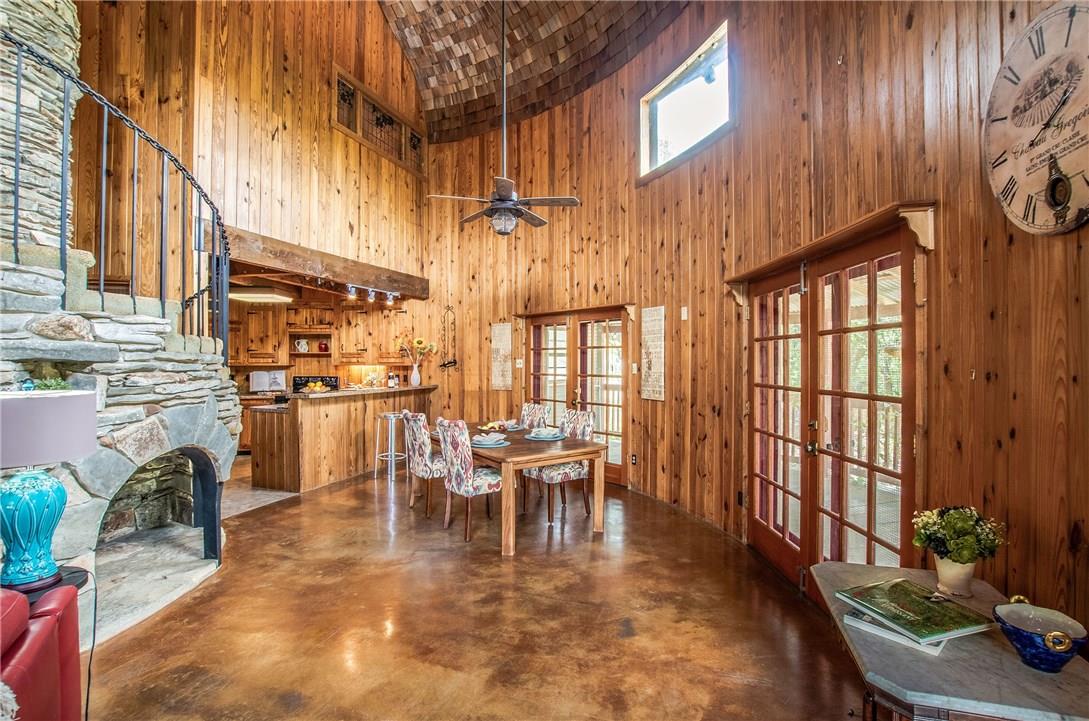 450 Oakwood Loop, San Marcos, TX 78666
