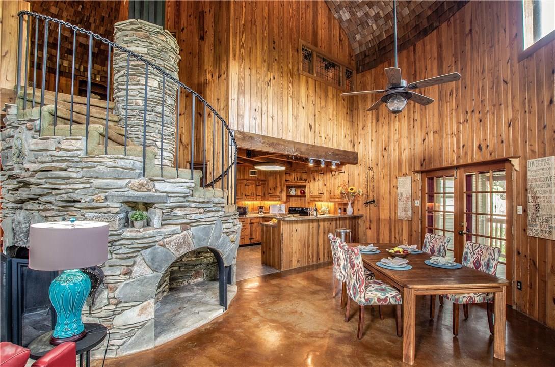 450 Oakwood Loop, San Marcos, TX 78666