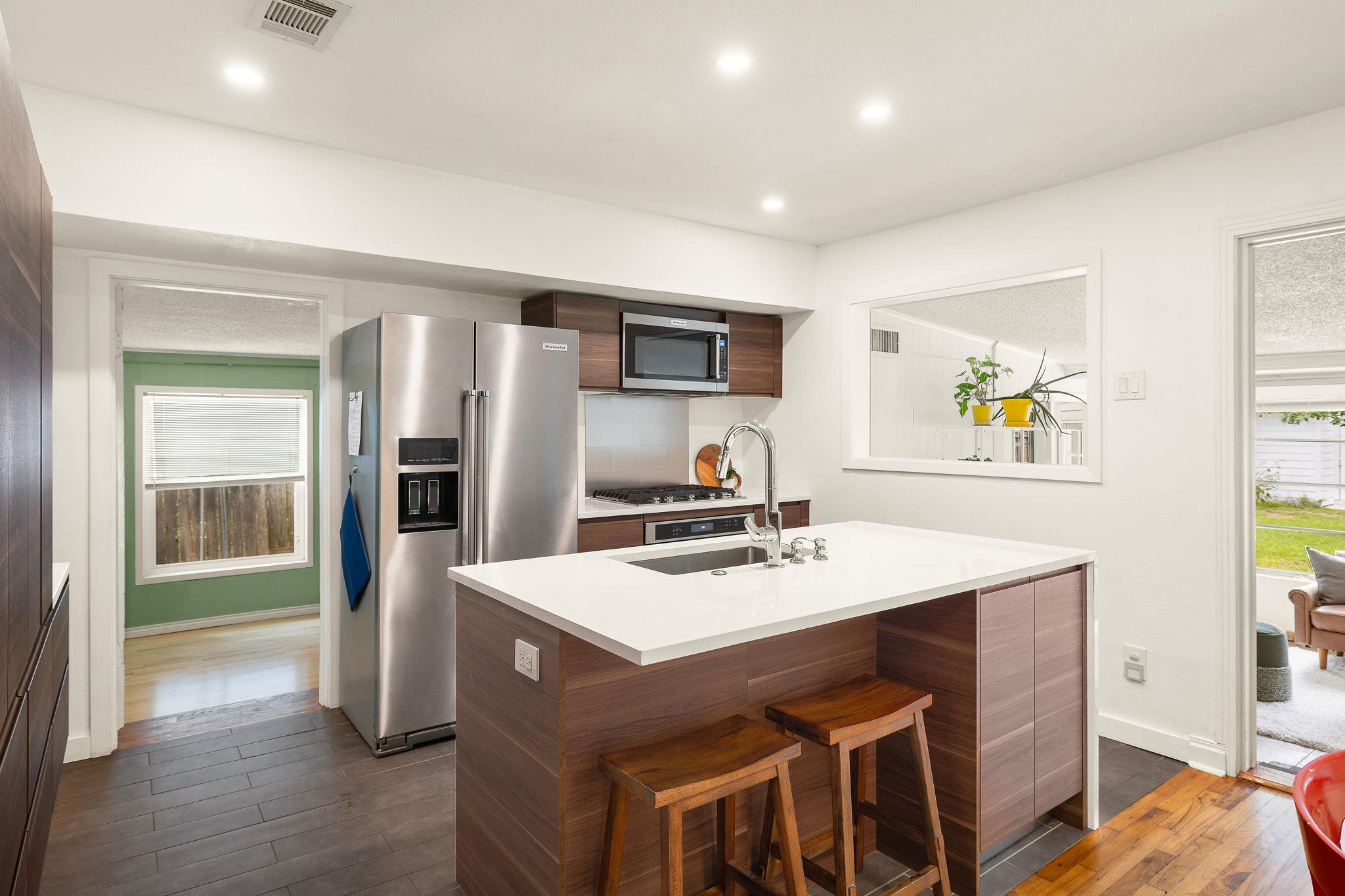 1104 Brentwood St, Austin, TX 78757