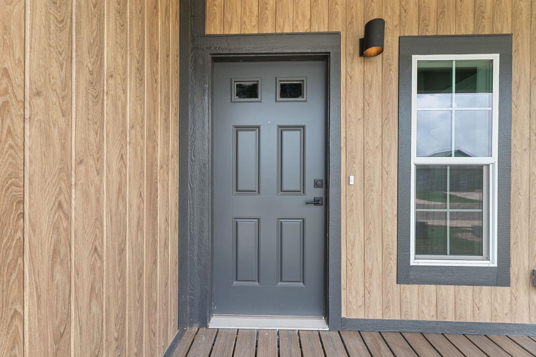 2028 Applewood Dr, Lockhart, TX 78644