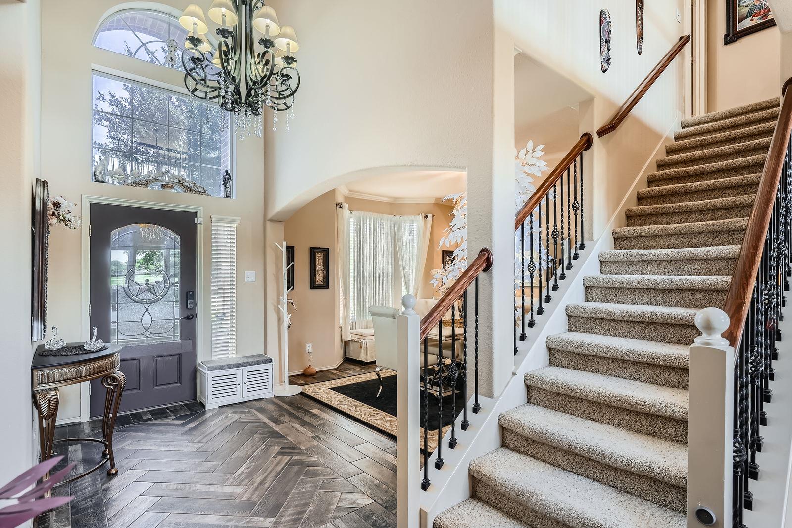 1116 Augusta Bend Dr, Hutto, TX 78634