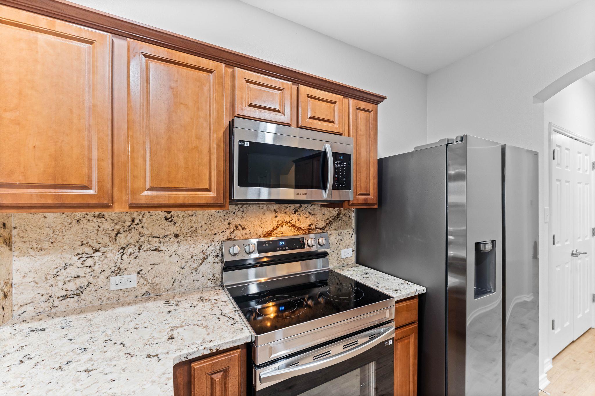 292 Housefinch Loop, Leander, TX 78641