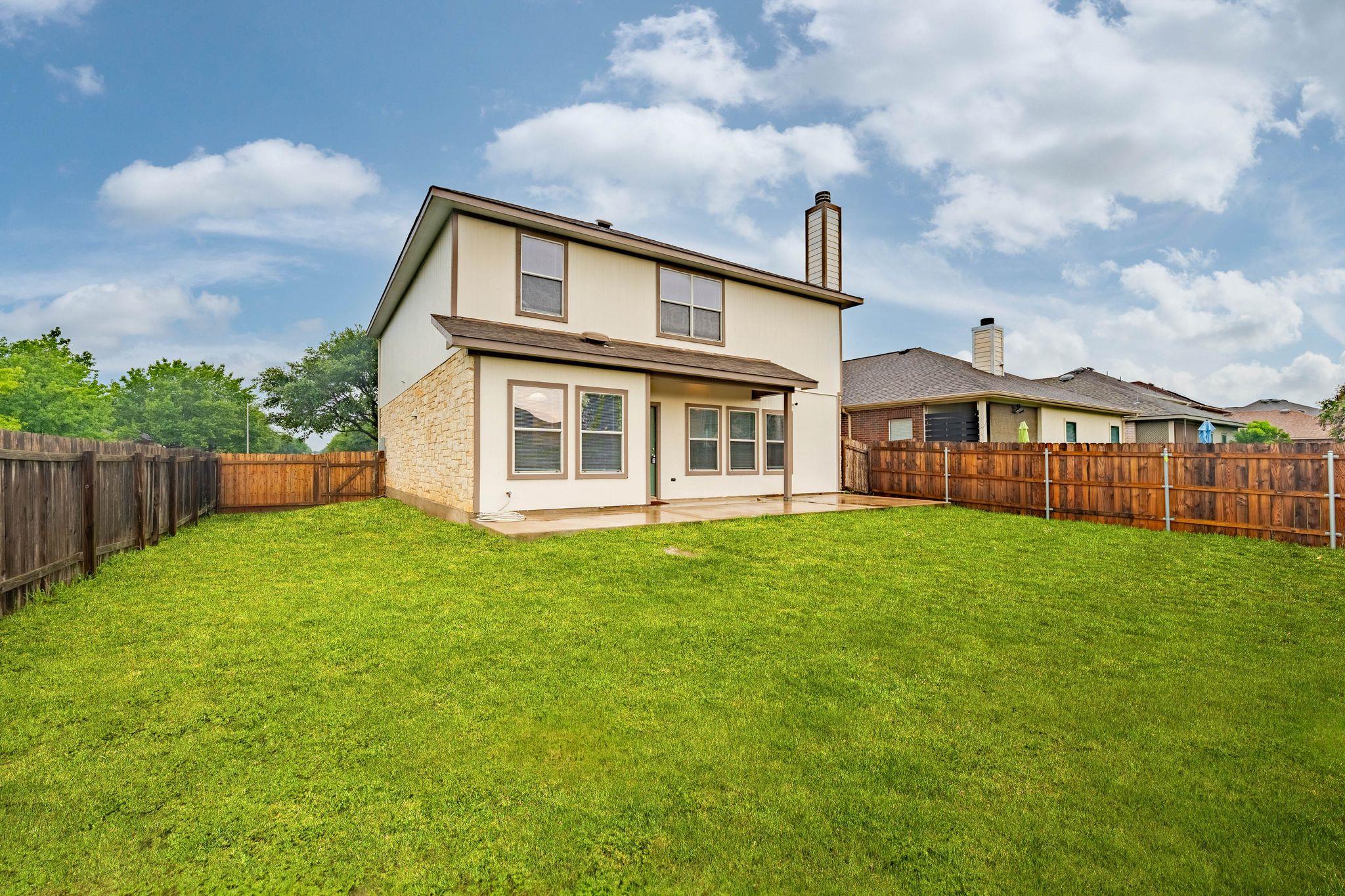 292 Housefinch Loop, Leander, TX 78641