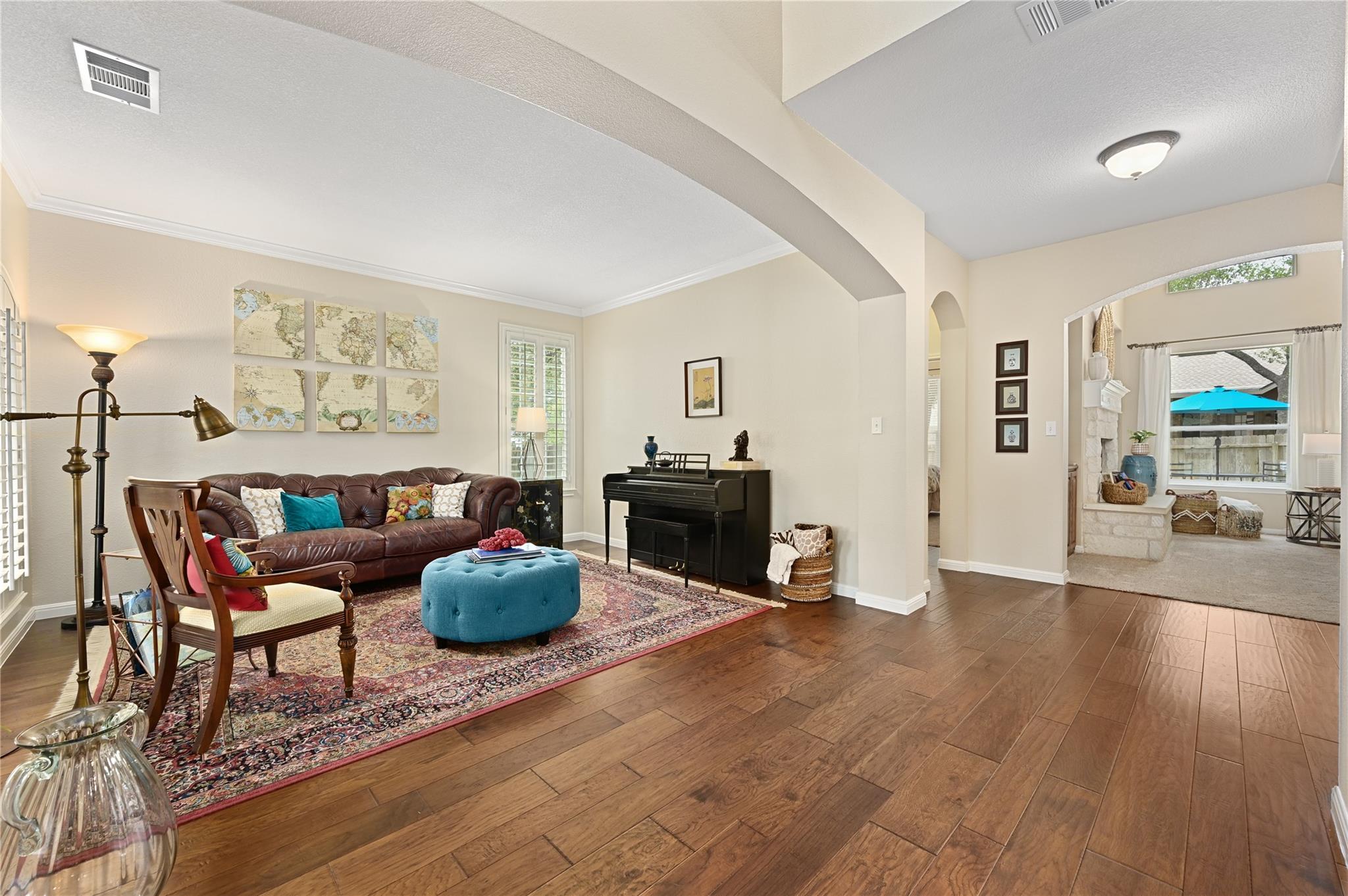 4004 Callabero Cv, Round Rock, TX 78681