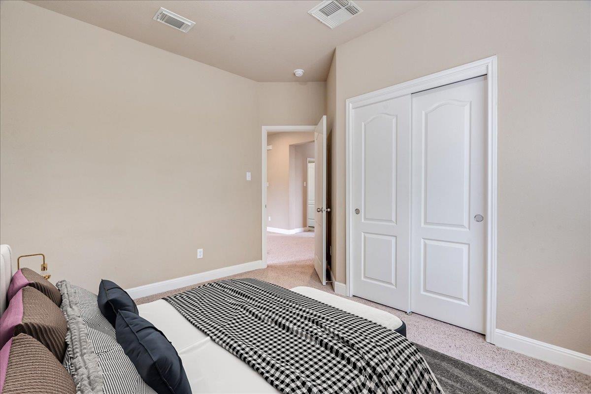8024 Levata Dr, Austin, TX 78739