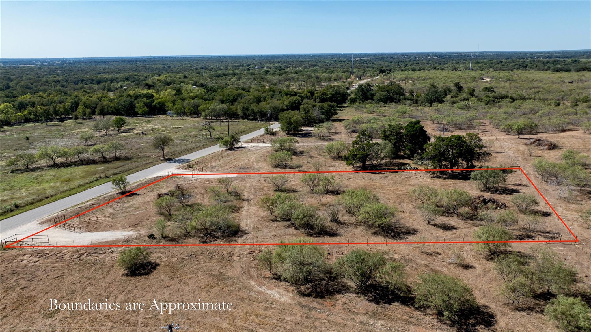 4049 Old Colony Line Rd Rd, Dale, TX 78616