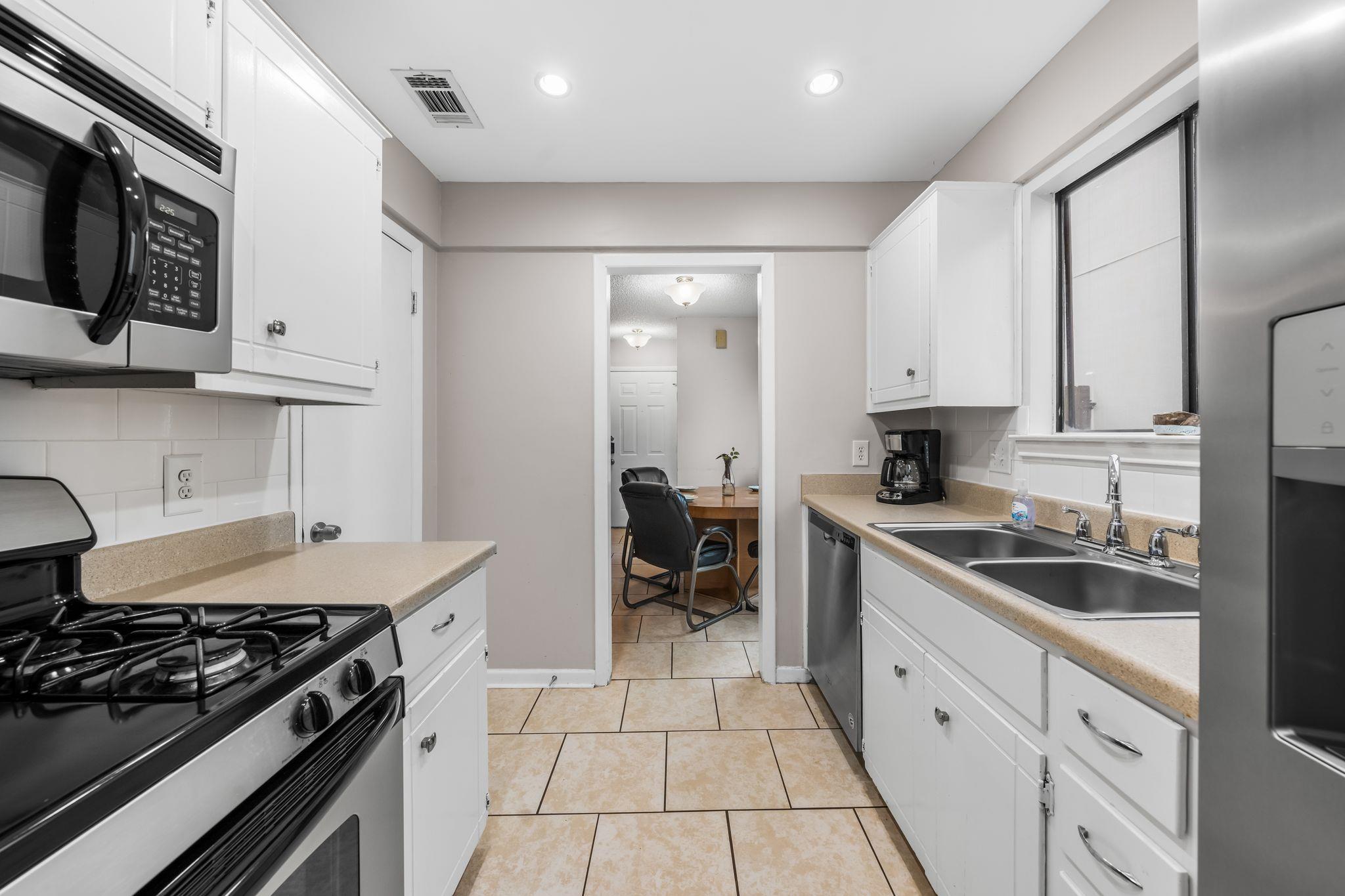 3222 Tamarron Blvd, Austin, TX 78746