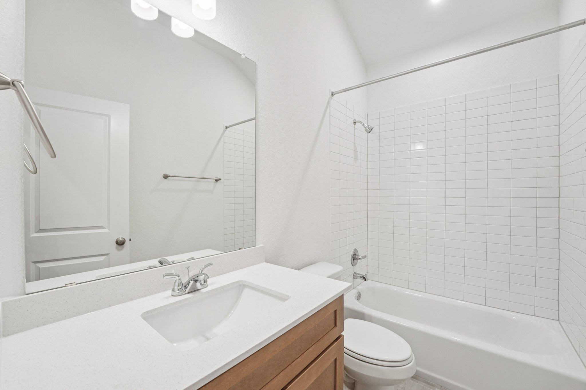 391 Backstays Loop, Kyle, TX 78640