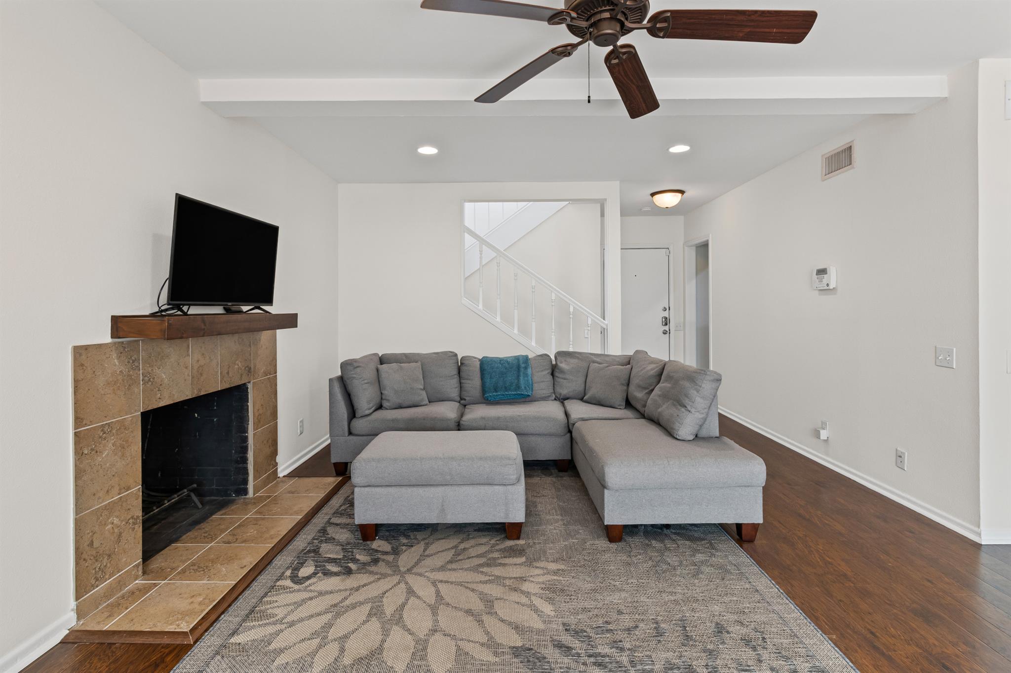 2704 San Pedro St # 16, Austin, TX 78705