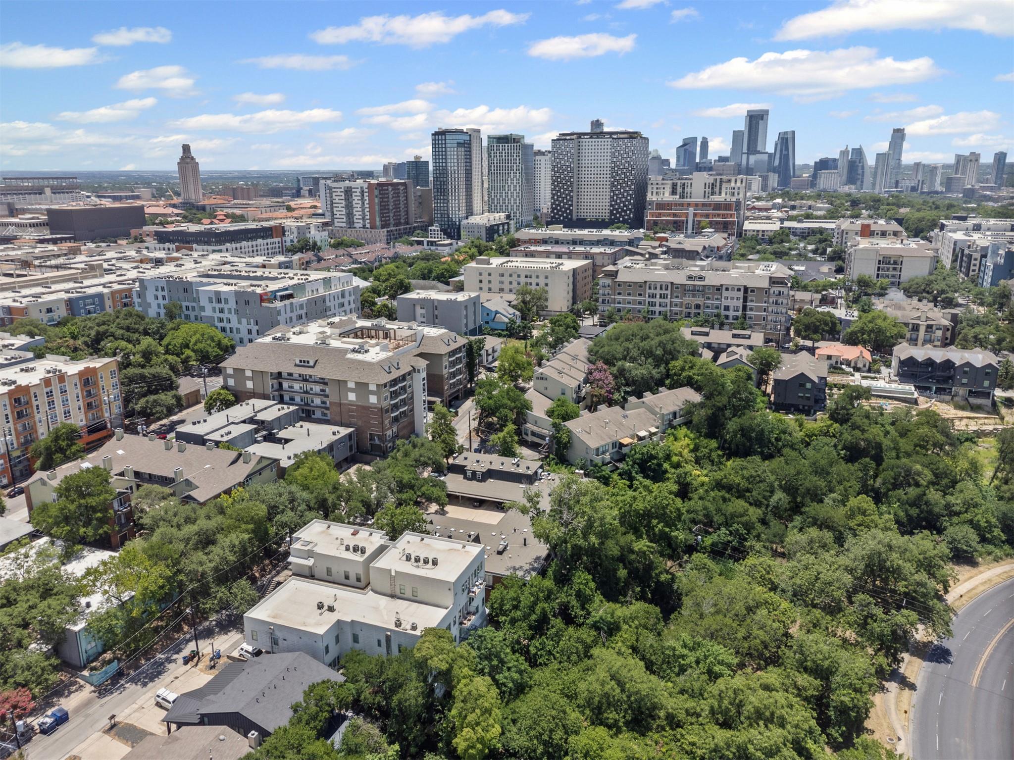 2704 San Pedro St # 16, Austin, TX 78705