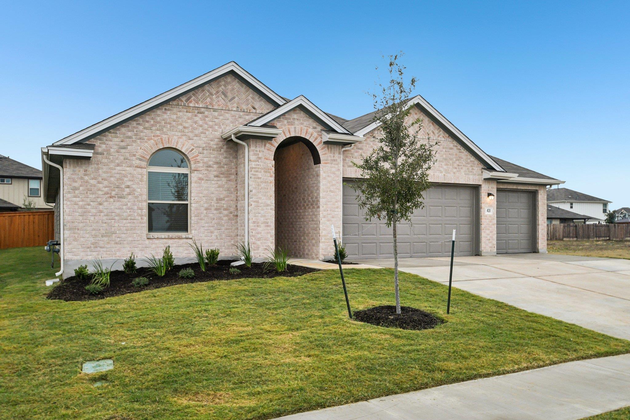 431 Dogvane Cir, Kyle, TX 78640