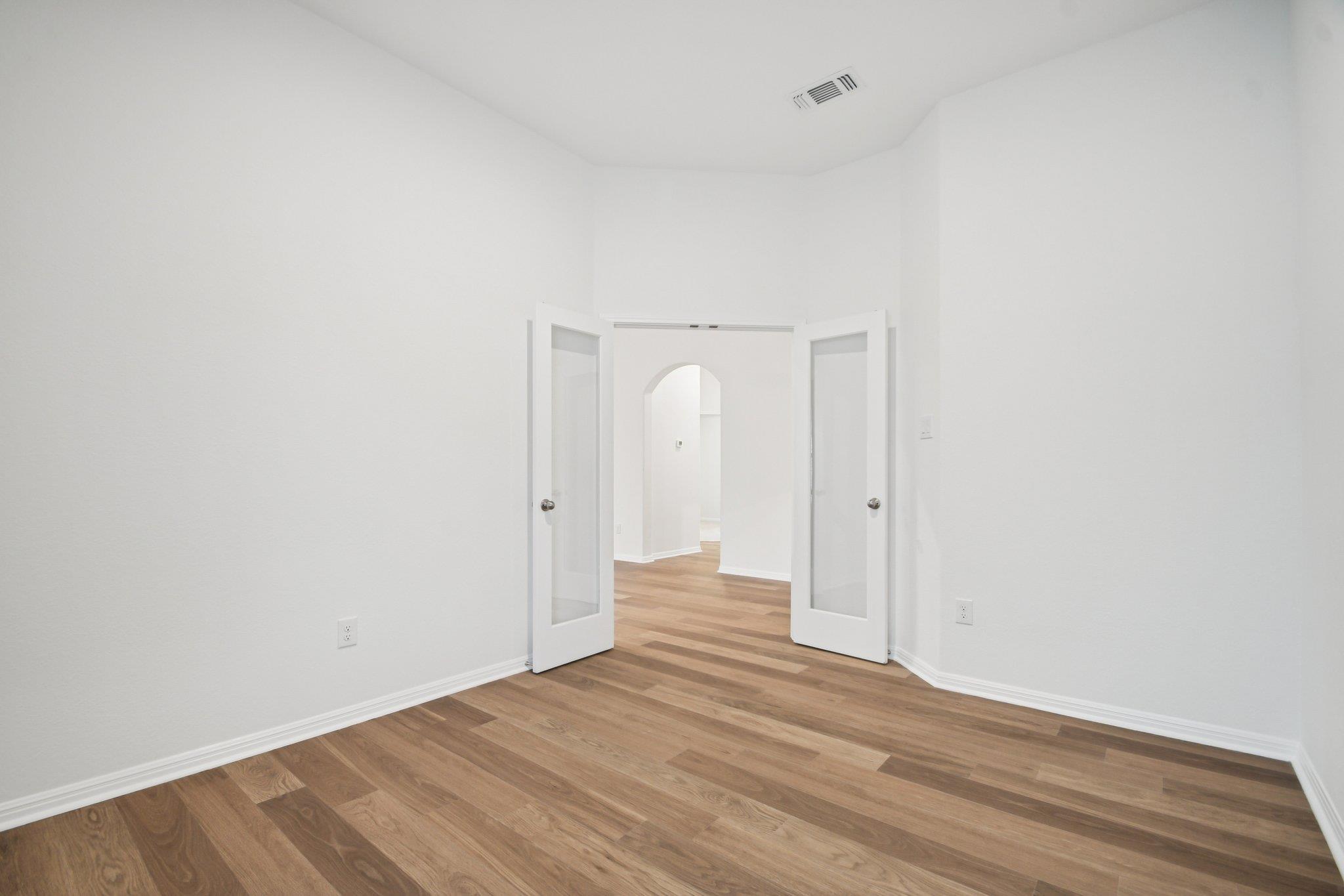 431 Dogvane Cir, Kyle, TX 78640