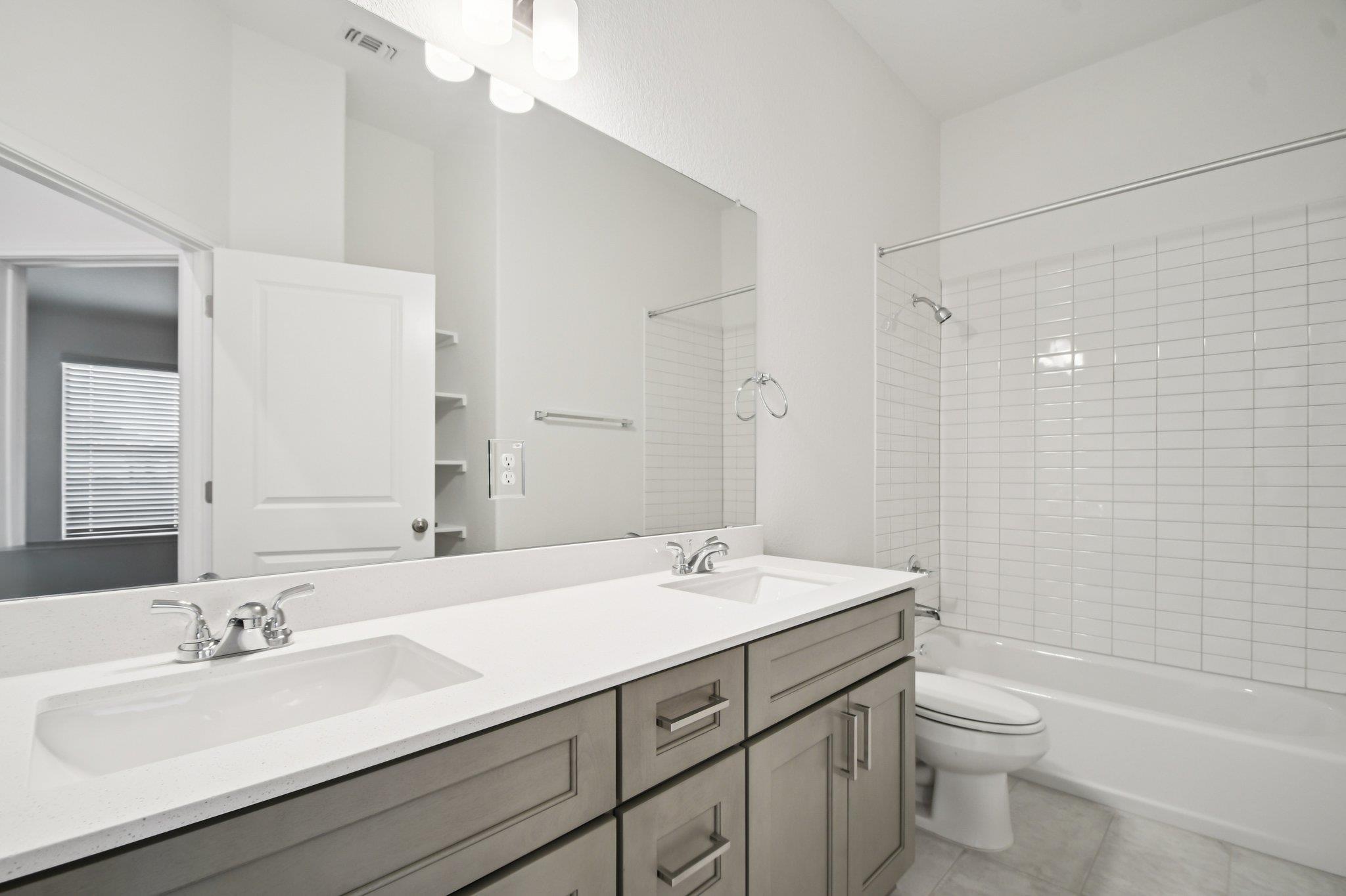 431 Dogvane Cir, Kyle, TX 78640