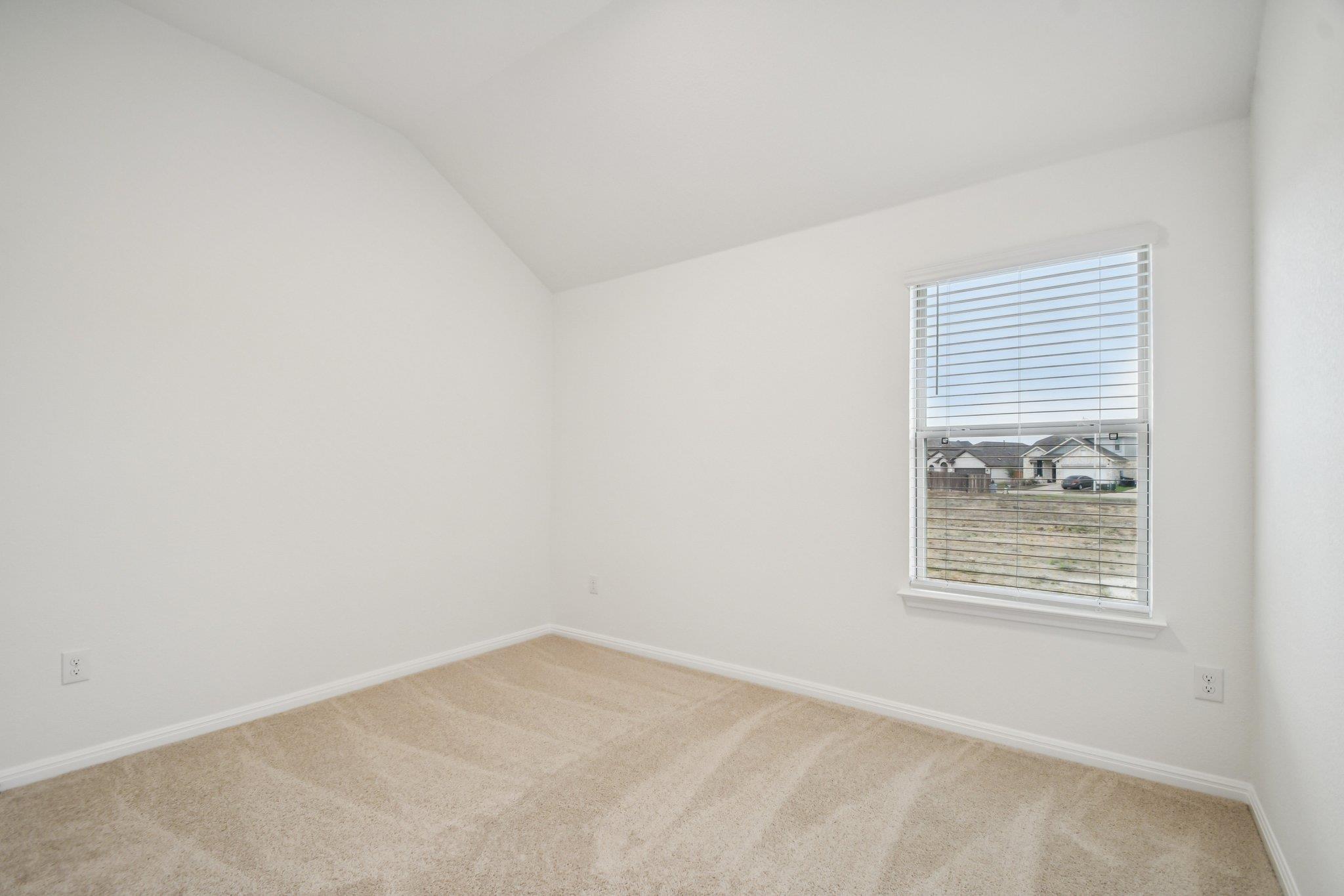 431 Dogvane Cir, Kyle, TX 78640