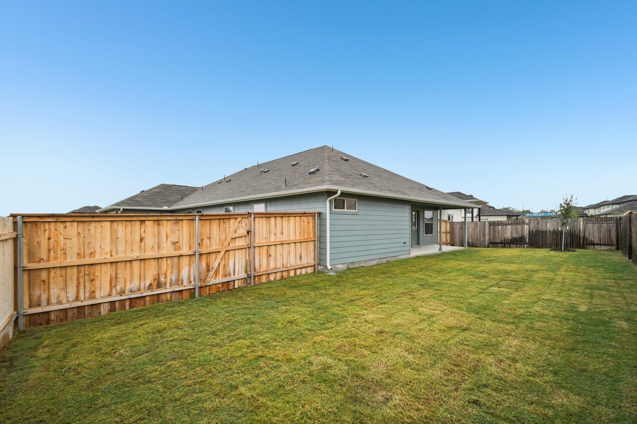 431 Dogvane Cir, Kyle, TX 78640