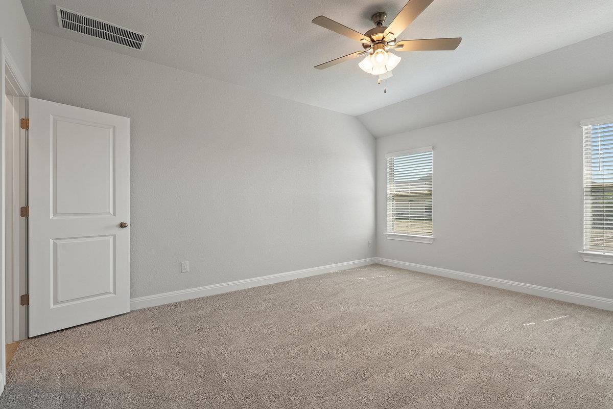 431 Dogvane Cir, Kyle, TX 78640