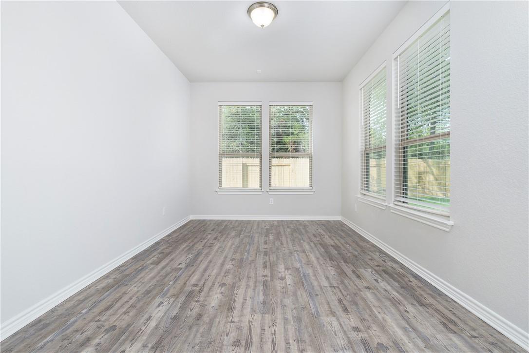 1613 Winding Stream Trl # 75, Leander, TX 78641