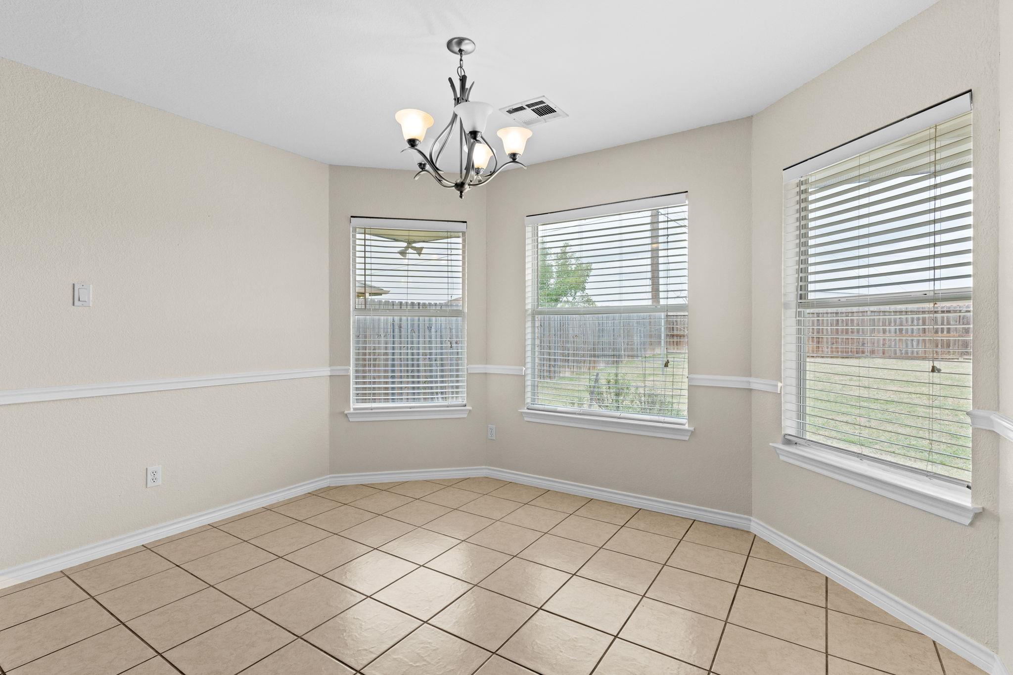 3402 Lauren St, Copperas Cove, TX 76522