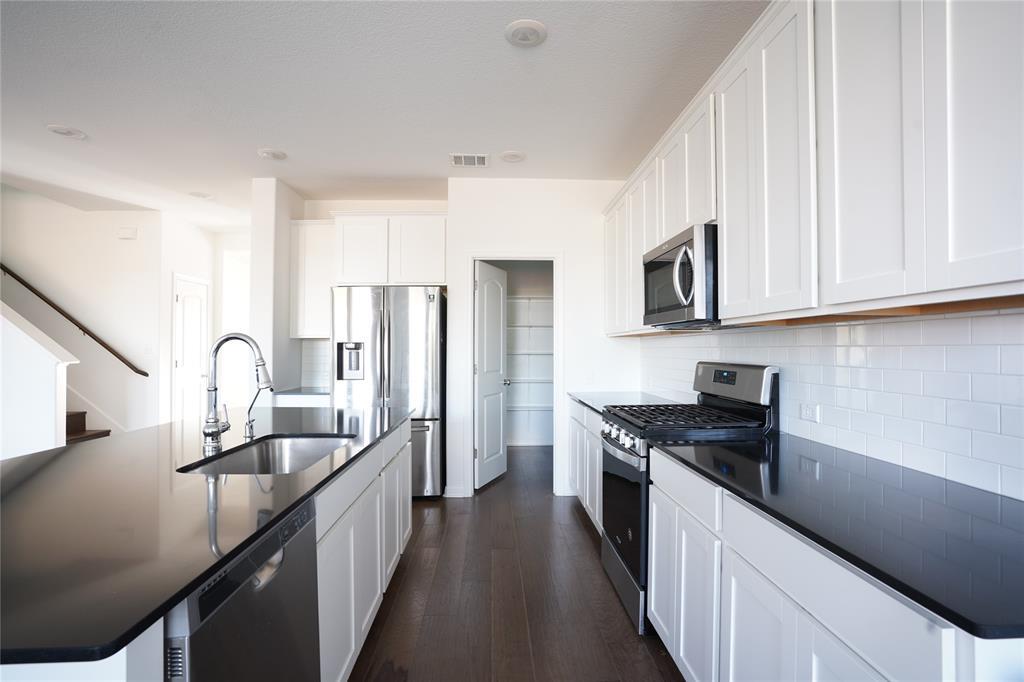 304 Northview Ln, Georgetown, TX 78628
