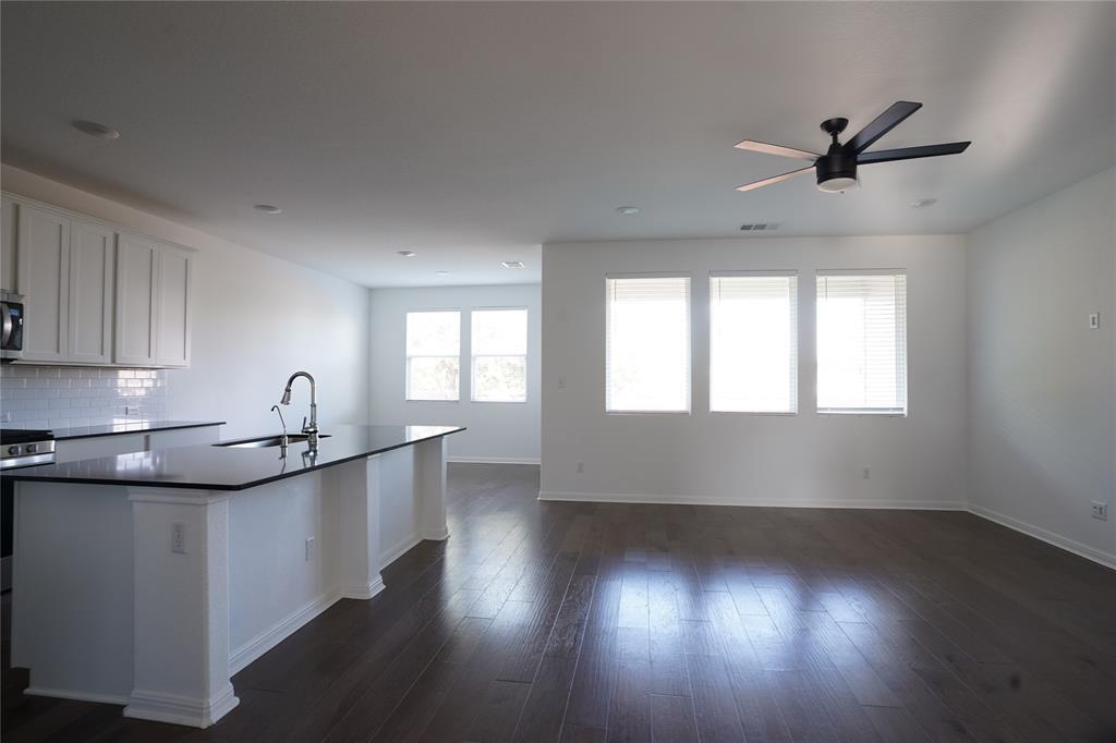 304 Northview Ln, Georgetown, TX 78628