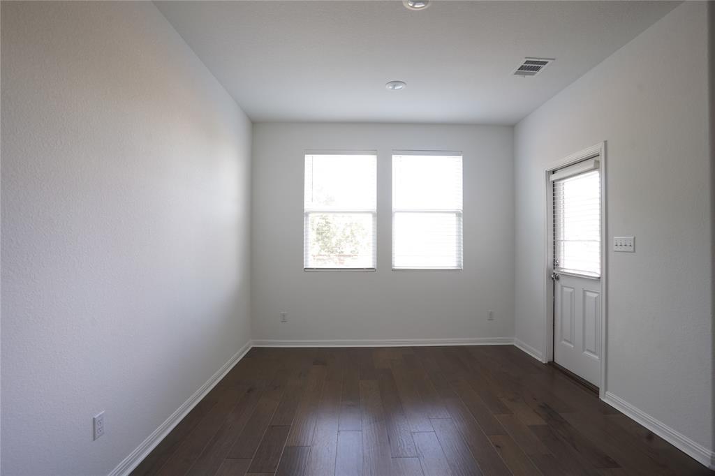 304 Northview Ln, Georgetown, TX 78628