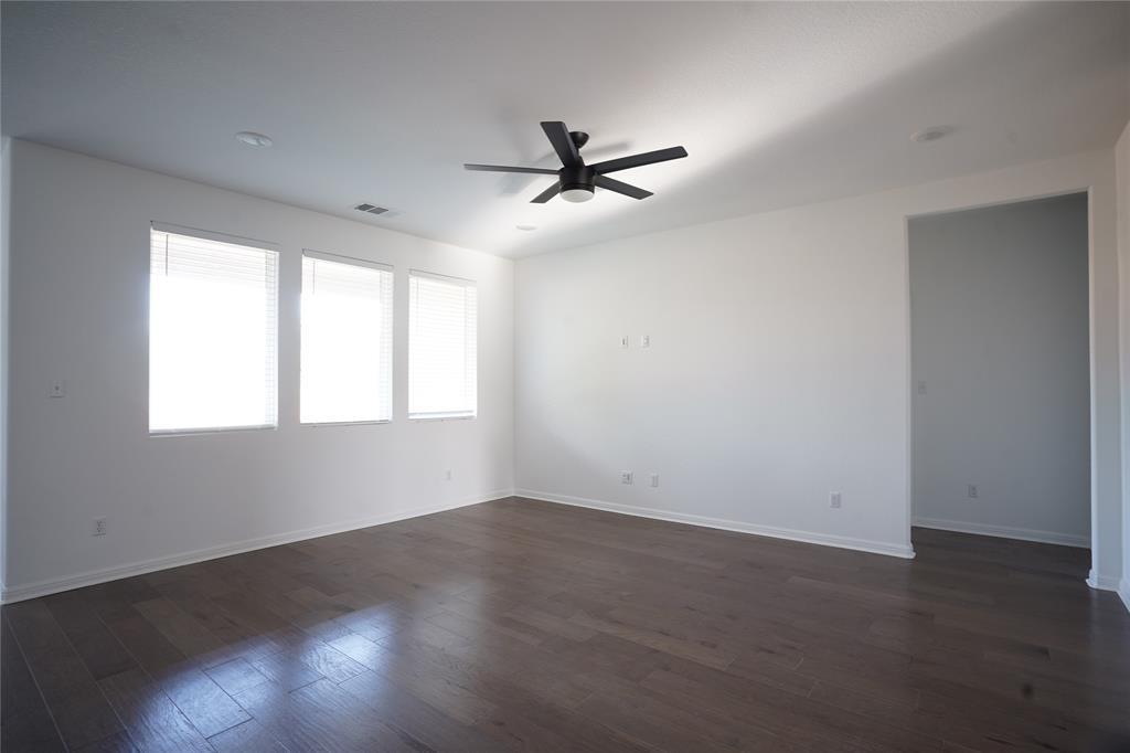 304 Northview Ln, Georgetown, TX 78628