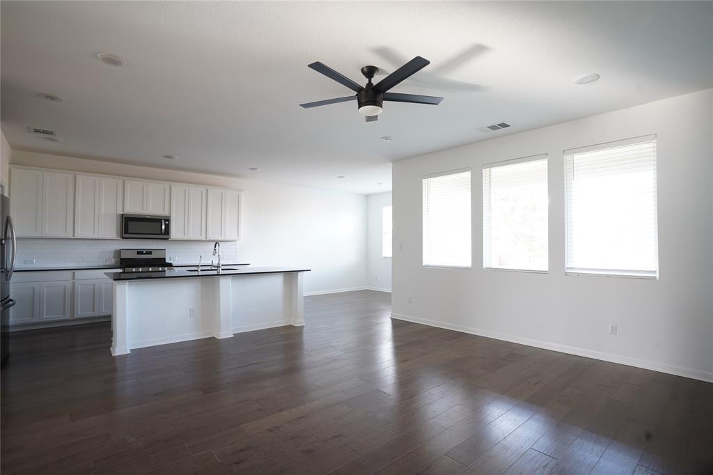 304 Northview Ln, Georgetown, TX 78628