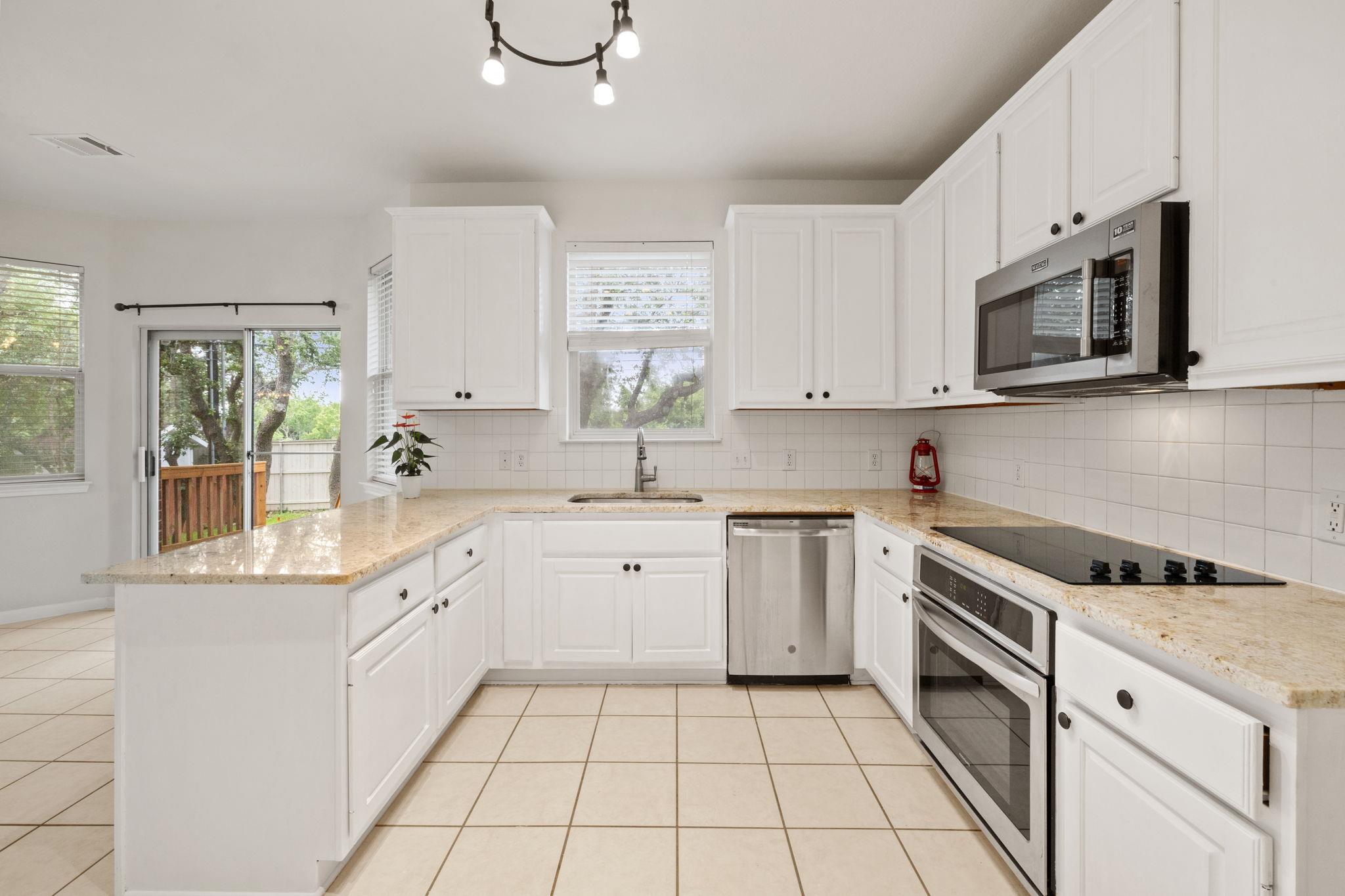 2732 Cascade Falls Dr Dr, Austin, TX 78738