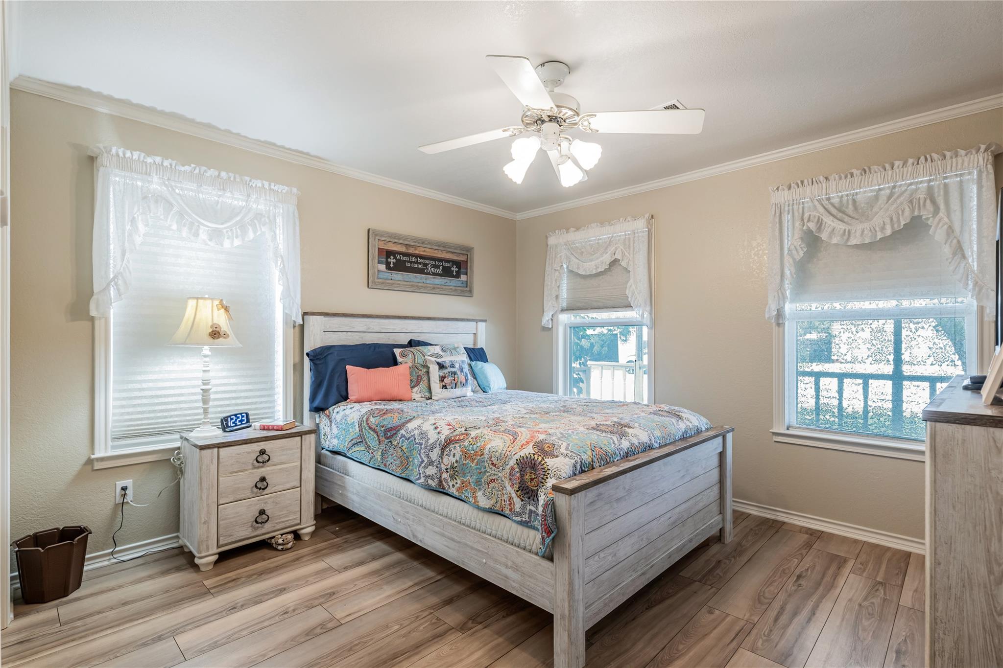 500 N Main St N, Burnet, TX 78611