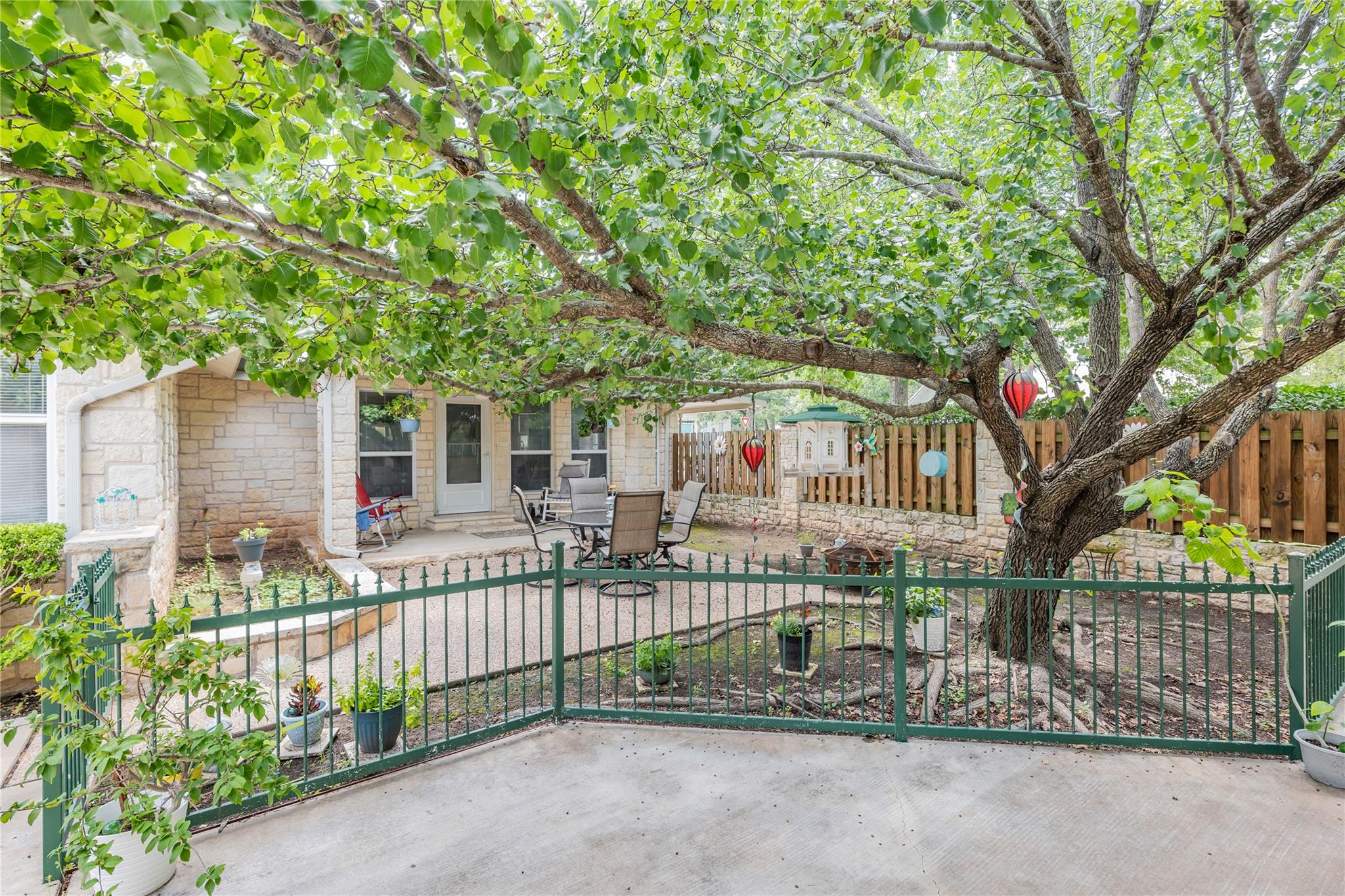 500 N Main St N, Burnet, TX 78611