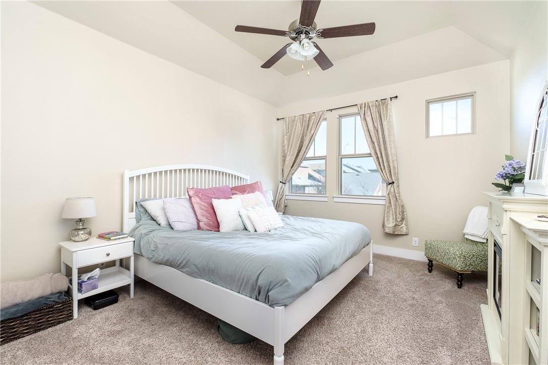 7424 Easy Wind Dr, Austin, TX 78757