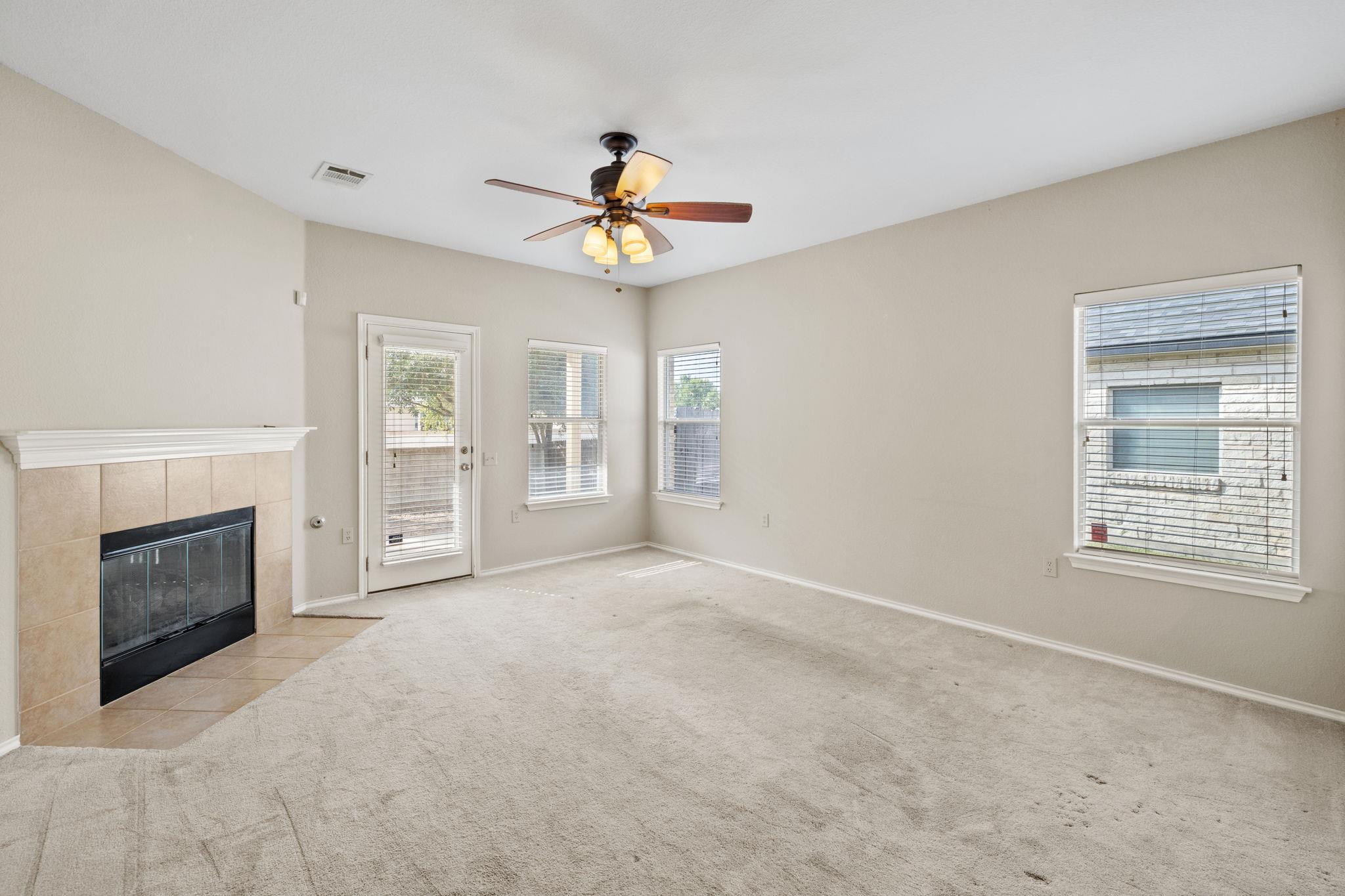 11213 Liberty Farms Dr, Austin, TX 78754